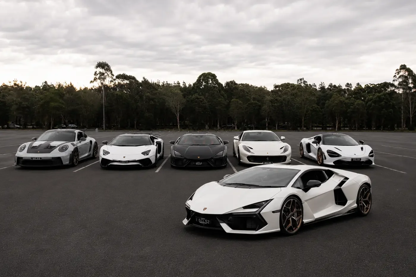 Supercar Line-Up